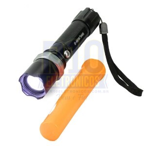 LANTERNA BMAX BM-8466 1200 LUMENS Á PROVA DE ÁGUA 